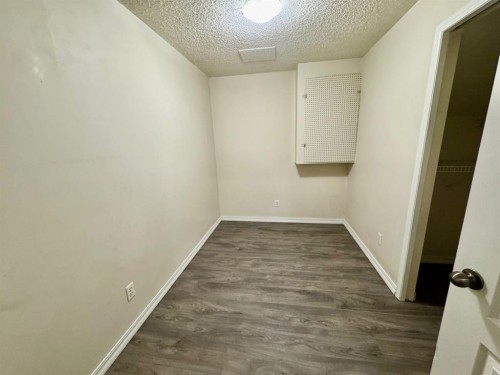 8 Taralake Way Ne, Calgary, AB - Indoor Photo Showing Other Room