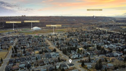 4840 22 Avenue Nw, Calgary, AB - Outdoor With View