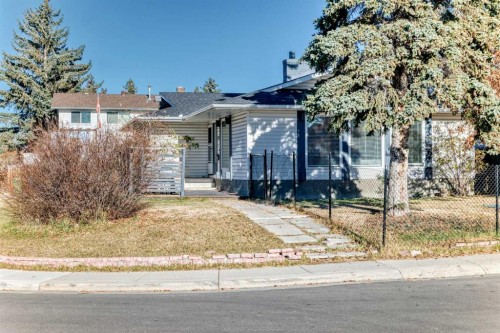 130 Braniff Crescent Sw, Calgary, AB - Outdoor