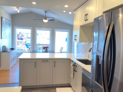 124 Glenpatrick Drive Sw, Calgary, AB - Indoor Photo Showing Kitchen With Upgraded Kitchen