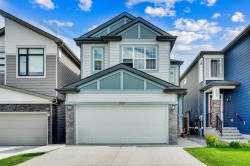353 Walcrest View SE Calgary, AB T2X 4V8