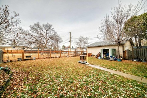 16 Beaver Dam Place Ne, Calgary, AB - Outdoor