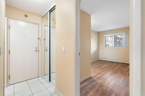 3108-13045 6 Street Sw, Calgary, AB - Indoor Photo Showing Other Room