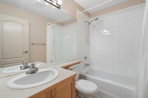 3108-13045 6 Street Sw, Calgary, AB - Indoor Photo Showing Bathroom