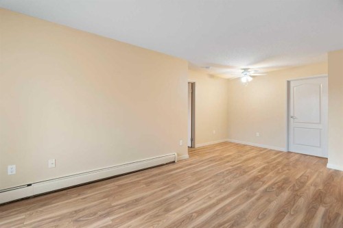 3108-13045 6 Street Sw, Calgary, AB - Indoor Photo Showing Other Room