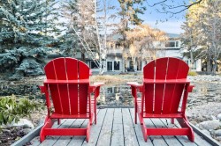 239-4037 42 Street NW Calgary, AB T3A 2M9