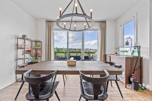 656 Bayview Way Sw, Airdrie, AB - Indoor Photo Showing Dining Room