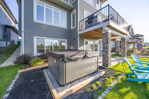 656 Bayview Way Sw, Airdrie, AB - Outdoor