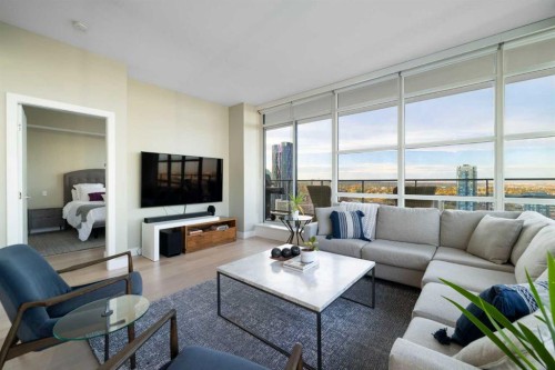 3603-1122 3 Street Se, Calgary, AB - Indoor Photo Showing Living Room