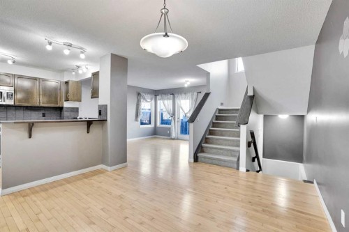 229 Luxstone Way Sw, Airdrie, AB - Indoor