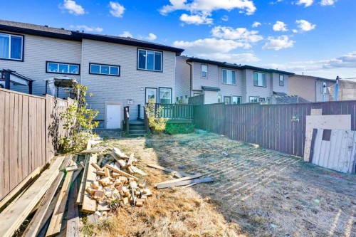 229 Luxstone Way Sw, Airdrie, AB - Outdoor