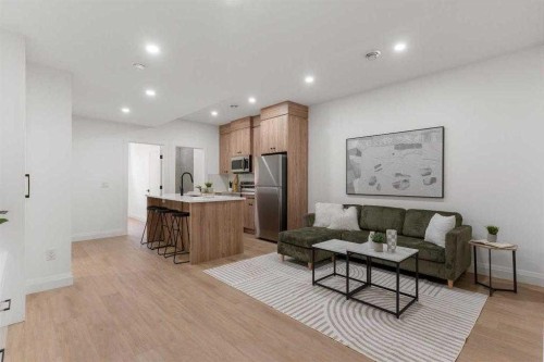 2325 23 Street Nw, Calgary, AB - Indoor Photo Showing Living Room