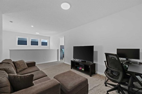 126 Howse Common Ne, Calgary, AB - Indoor Photo Showing Office