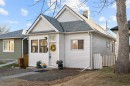 207 31 Avenue Nw, Calgary, AB  - Outdoor 