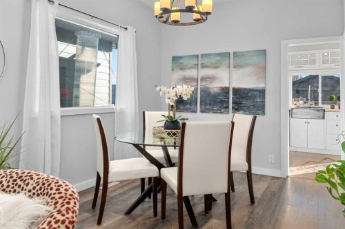 207 31 Avenue Nw, Calgary, AB - Indoor Photo Showing Dining Room