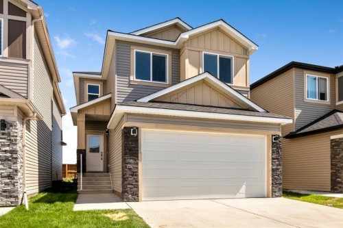 585 Corner Meadows Way Ne, Calgary, AB - Outdoor