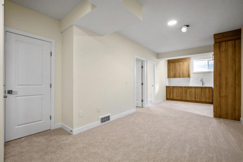585 Corner Meadows Way Ne, Calgary, AB - Indoor Photo Showing Other Room