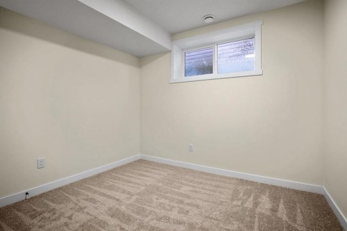 585 Corner Meadows Way Ne, Calgary, AB - Indoor Photo Showing Other Room