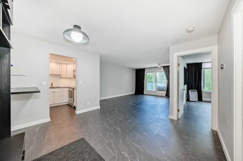 201-3727 42 Street Nw, Calgary, AB - Indoor Photo Showing Other Room