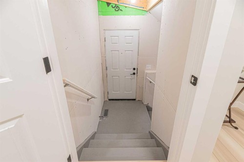 65 Amblefield View Nw, Calgary, AB - Indoor Photo Showing Other Room