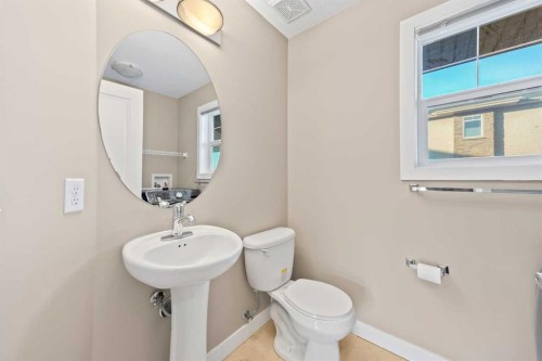 82 Panatella Road Nw, Calgary, AB - Indoor Photo Showing Bathroom