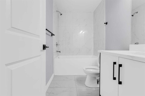 26 Saddlemont Road Ne, Calgary, AB - Indoor Photo Showing Bathroom