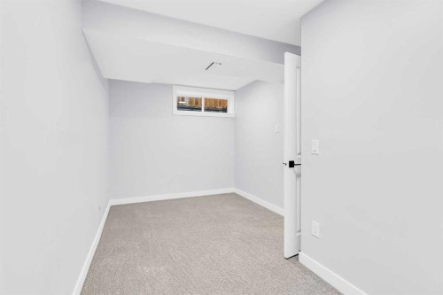 26 Saddlemont Road Ne, Calgary, AB - Indoor Photo Showing Other Room