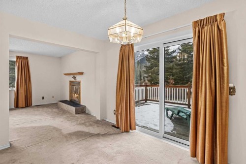 113 Larch Place, Canmore, AB - Indoor Photo Showing Other Room
