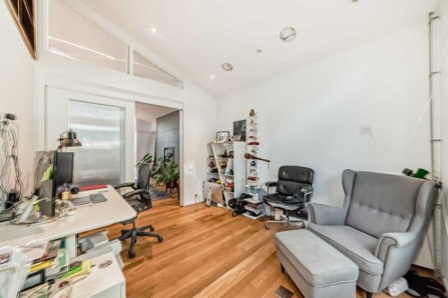 1128 Riverdale Avenue Sw, Calgary, AB - Indoor Photo Showing Office