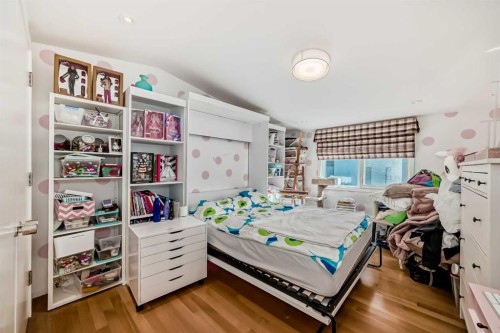 1128 Riverdale Avenue Sw, Calgary, AB - Indoor Photo Showing Bedroom