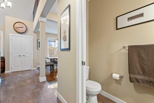 199 Cranarch Landing Se, Calgary, AB - Indoor Photo Showing Bathroom