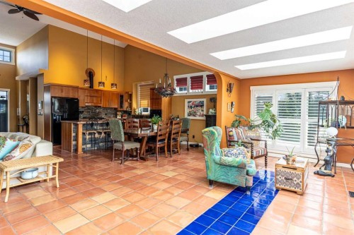 118 Riverwood Crescent Sw, Diamond Valley, AB - Indoor