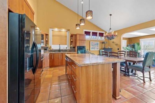 118 Riverwood Crescent Sw, Diamond Valley, AB - Indoor