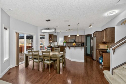 280 Willowmere Way, Chestermere, AB - Indoor Photo Showing Dining Room