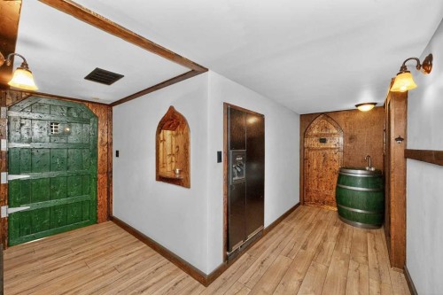 280 Willowmere Way, Chestermere, AB - Indoor Photo Showing Other Room