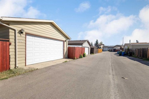 84 Fallswater Road Ne, Calgary, AB - Outdoor With Exterior