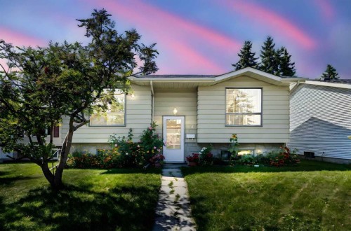 84 Fallswater Road Ne, Calgary, AB - Outdoor