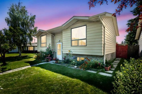 84 Fallswater Road Ne, Calgary, AB - Outdoor