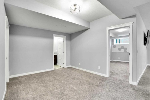 3 Muirfield Close, Lyalta, AB - Indoor Photo Showing Other Room