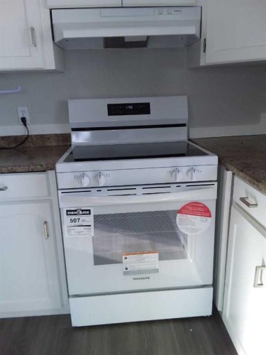 421 Kannell Drive Ne, High River, AB 