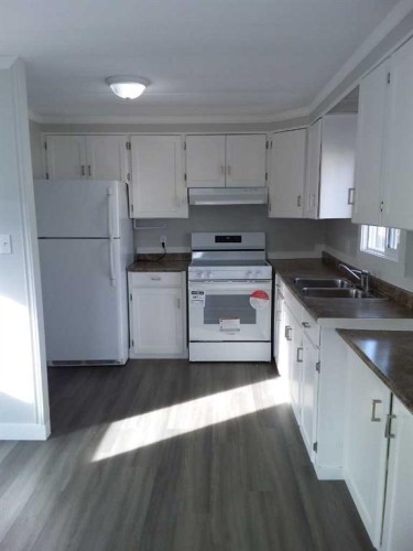 421 Kannell Drive Ne, High River, AB 