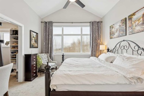 132 Crestridge Common Sw, Calgary, AB - Indoor Photo Showing Bedroom