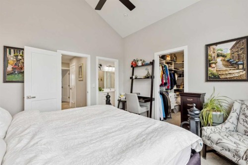 132 Crestridge Common Sw, Calgary, AB - Indoor Photo Showing Bedroom