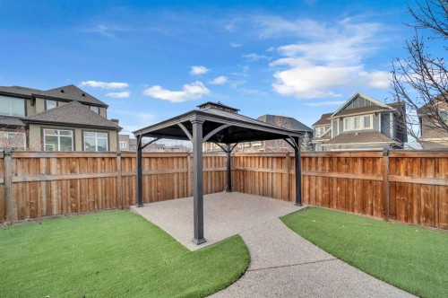 248 Marquis Landing Se, Calgary, AB - Outdoor