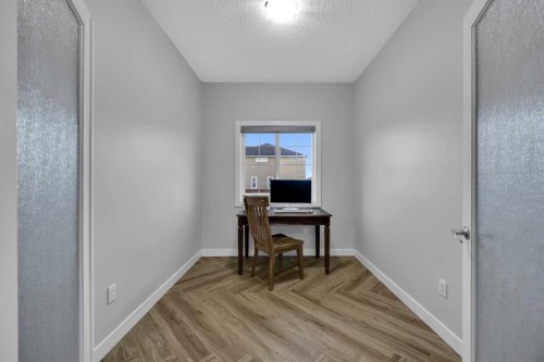 320 Nolancrest Circle Nw, Calgary, AB - Indoor Photo Showing Other Room