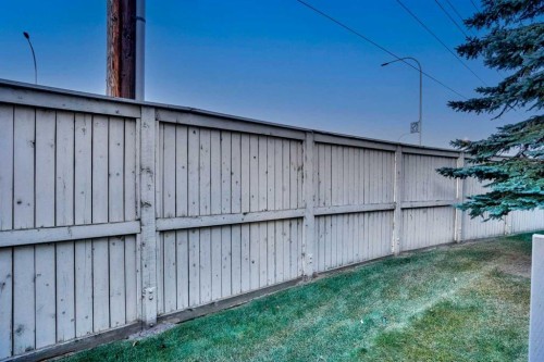 1004-720 Willowbrook Road Nw, Airdrie, AB - Outdoor