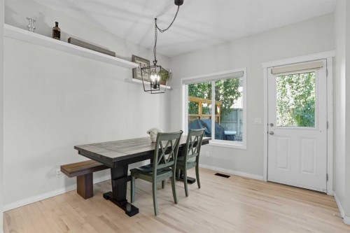 237 Kincora Glen Rise Nw, Calgary, AB - Indoor Photo Showing Dining Room
