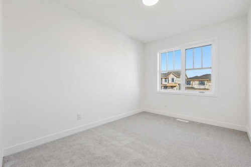 19747 45 Street Se, Calgary, AB - Indoor Photo Showing Other Room