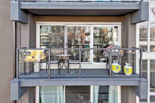 301-343 4 Avenue Ne, Calgary, AB - Outdoor