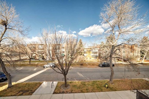 301-343 4 Avenue Ne, Calgary, AB - Outdoor With View